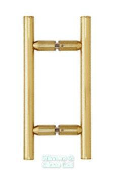 Ladder handle finished in polished brass